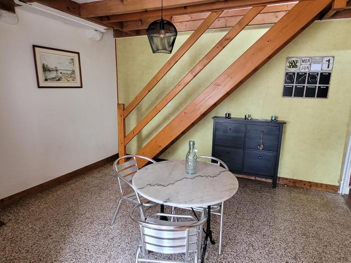 Gite De La Tour De Loire - 65 M2 Au Pied D'Une Tour De Gue Du 17Eme Siecle Mer Dış mekan fotoğraf