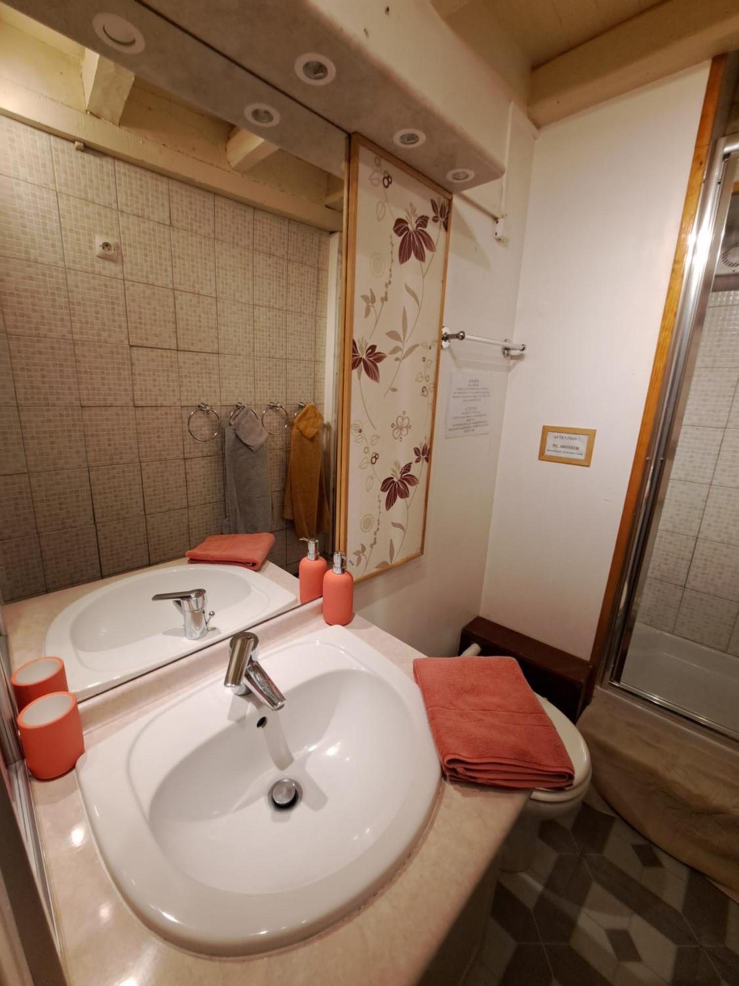 Gite De La Tour De Loire - 65 M2 Au Pied D'Une Tour De Gue Du 17Eme Siecle Mer Dış mekan fotoğraf