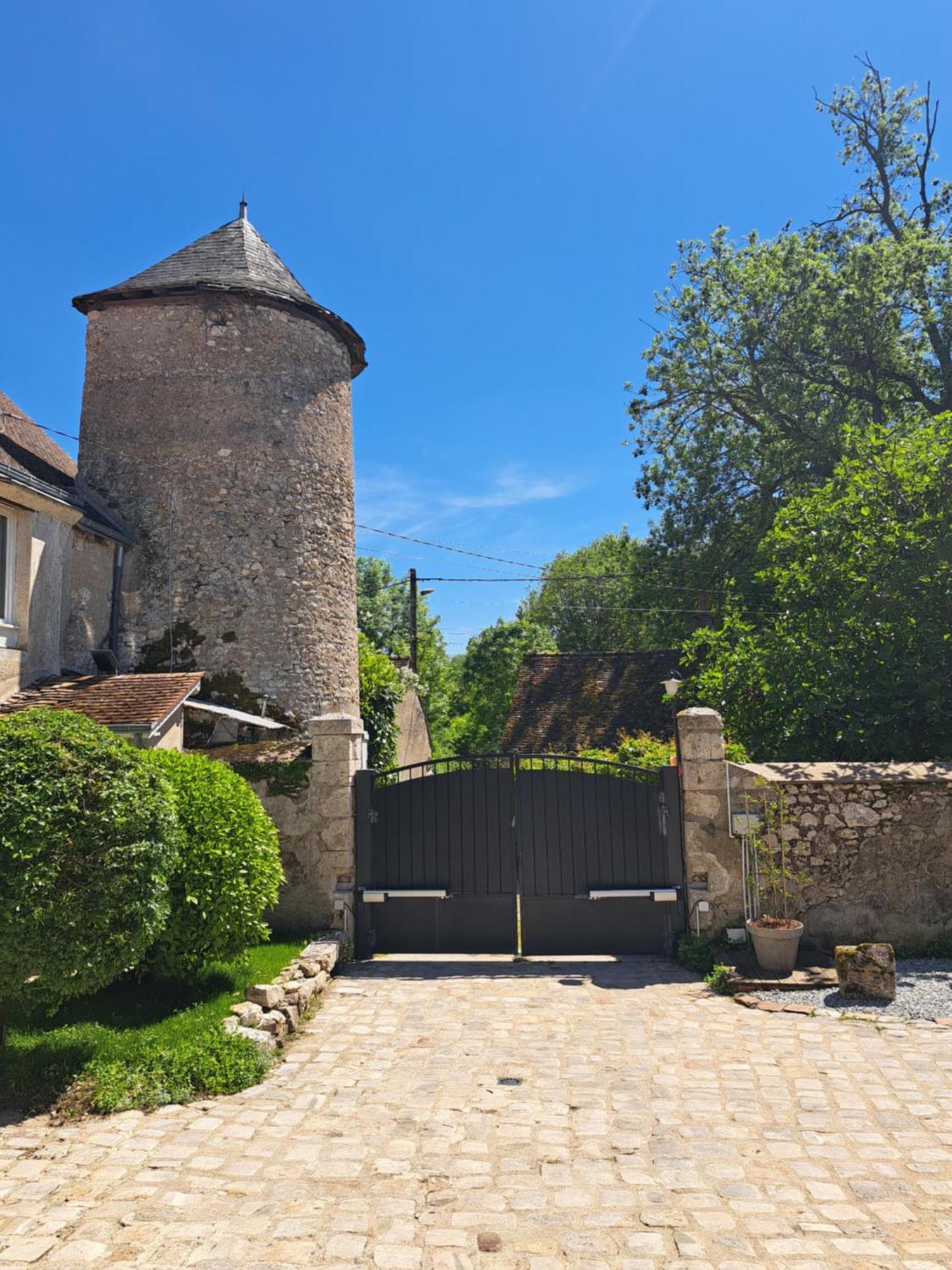 Gite De La Tour De Loire - 65 M2 Au Pied D'Une Tour De Gue Du 17Eme Siecle Mer Dış mekan fotoğraf